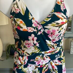 Denim and Co V Neck Ruched Swim Dress NWOT Size 12